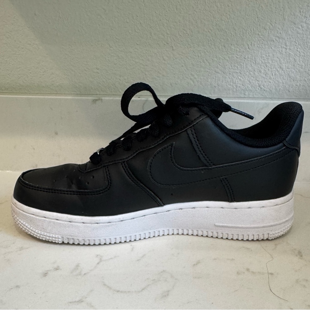 Nike Air Force 1 Black and White Sneakers - Picture 3 of 16